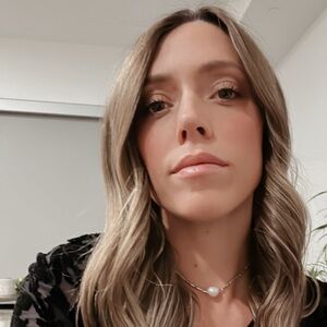 Meet your Posher, Erika